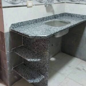 ✨  💎 فخامة الطبيعة: جرانيت بلمسة ملكية لمطبخك.وحدة حوض مطبخ جرانيت رمادي جاهزة مع أرفف جانبية)