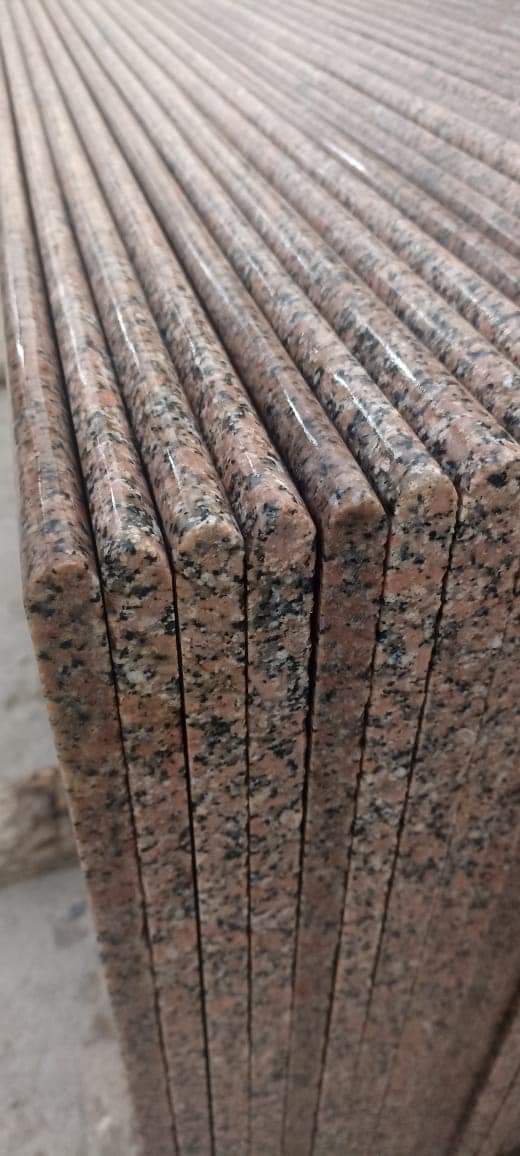 الجرانيت وانواعه ؟🧱
صلابة الجبال تحت قدميك!⚡